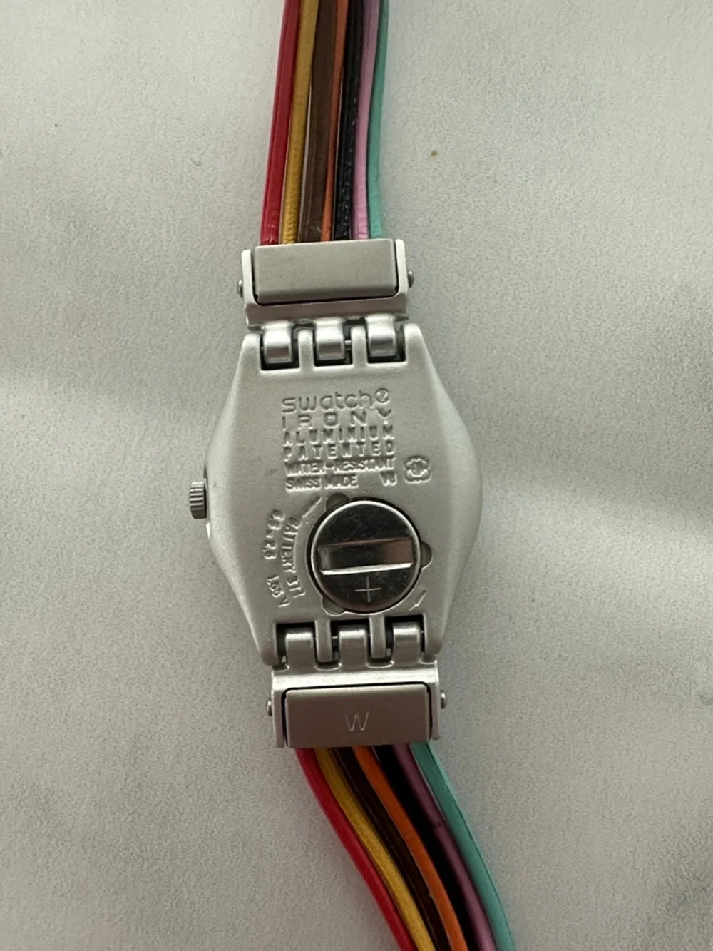 🇨🇭Swatch Purchased in Switzerland With Silver Dial Watch with Rainbow Strap